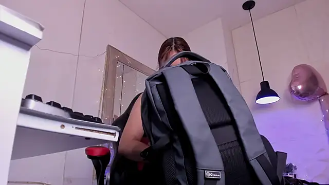 angel hardy dl online show from September 23, 12:14 pm