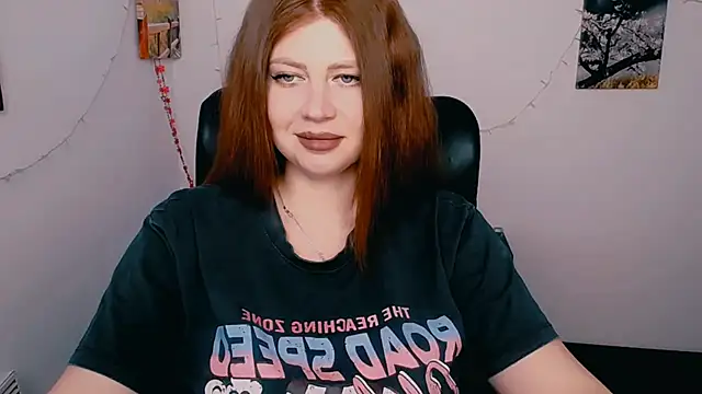 Lizzy Love online show from March 17, 9:46 am