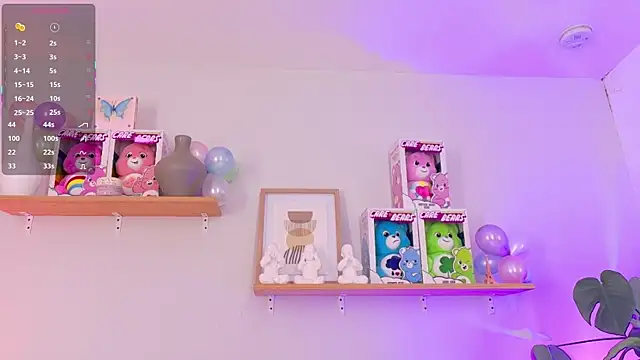 emily bank online show from November 24, 7:38 pm