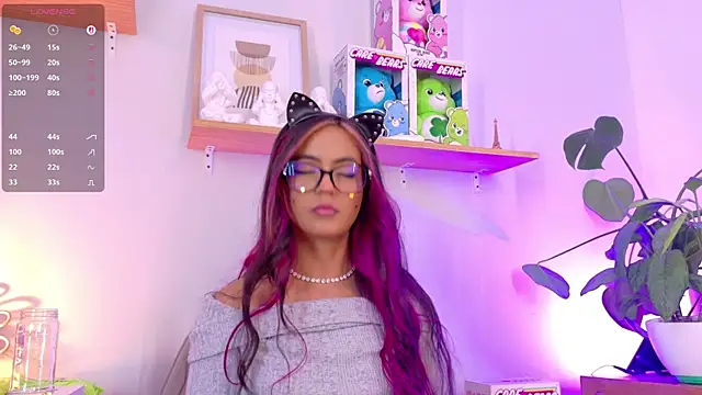 emily bank online show from November 27, 8:01 pm