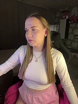 Lexi noah online show from March 3, 9:32 pm