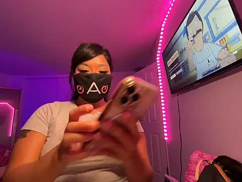 Onlypawzz online show from March 18, 5:34 am