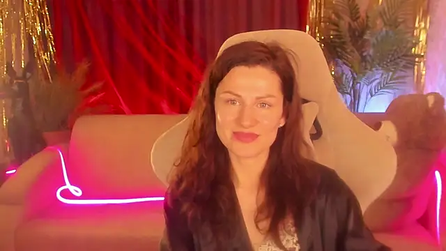 April o Nill online show from January 10, 4:11 pm