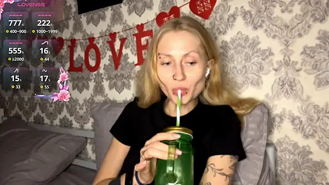 MarthaGees online show from October 12, 3:36 pm