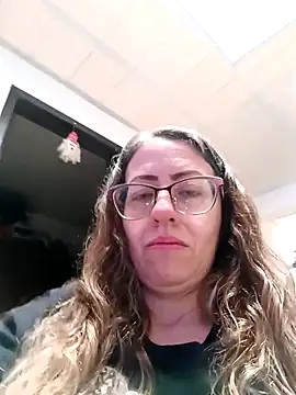 miss hanna07 online show from December 3, 4:20 pm