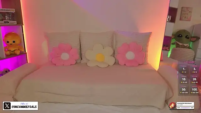 cammiefoalss online show from October 28, 6:46 pm