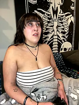 ThicBunz online show from November 13, 7:46 pm