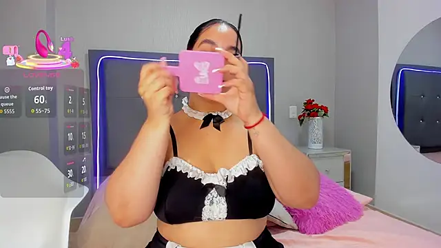 emma lye online show from November 14, 9:37 pm