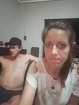 Missmesexycouple69 online show from November 24, 10:12 pm