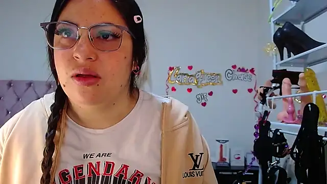 lanaqueen699 online show from November 27, 12:30 pm