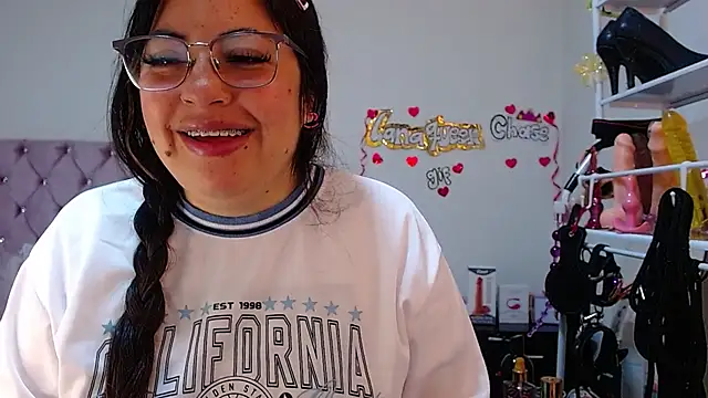 lanaqueen699 online show from November 26, 12:28 pm