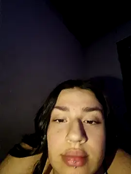 Luulaa444 online show from November 4, 10:04 pm