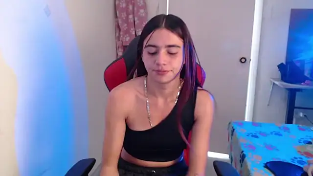 Maximesex online show from November 11, 1:30 pm