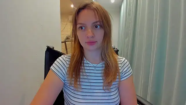 Snapshot of realfairy chatting on September 25, 9:01 pm realfairy online show from September 25, 9:01 pm