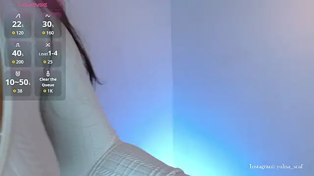 yulissa18 online show from February 18, 4:22 am