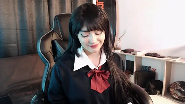 liz-beths online show from December 23, 3:32 am