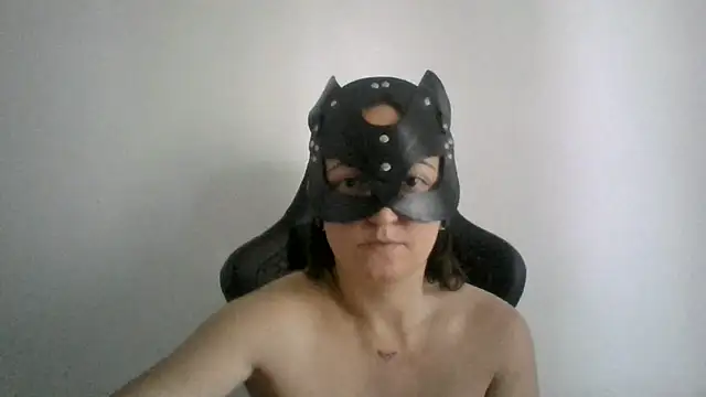 MaxWellas6 online show from July 21, 11:33 am