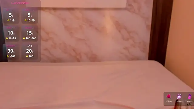 AmyBarton02 online show from February 11, 4:30 pm