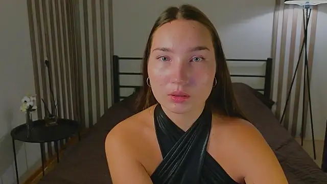 Dani May online show from November 24, 2:35 am