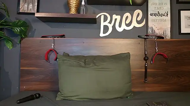 Kallen kozuky online show from March 10, 5:17 pm