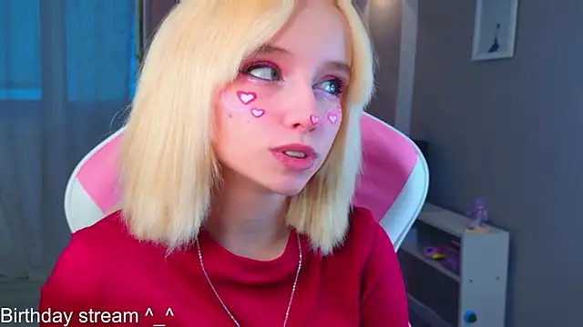 b4by LoL1 online show from March 29, 2:05 pm