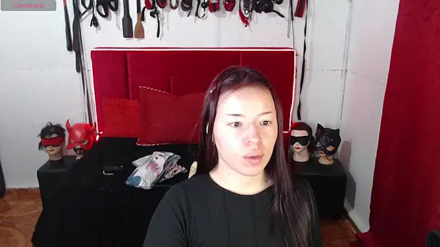 Marian Ran online show from November 7, 1:33 am