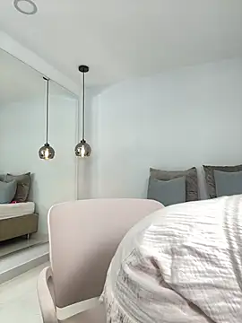 hannaa brown online show from September 24, 6:29 pm