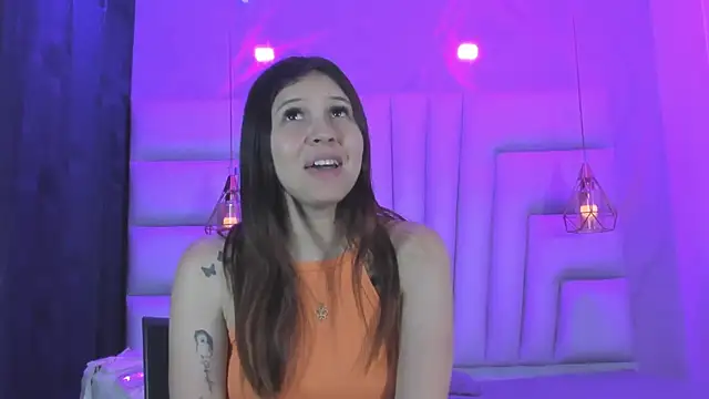 AngelaaCute  online show from April 7, 12:18 pm