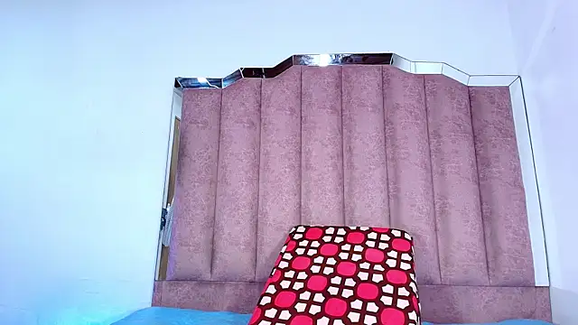 anisha x online show from October 18, 7:26 pm