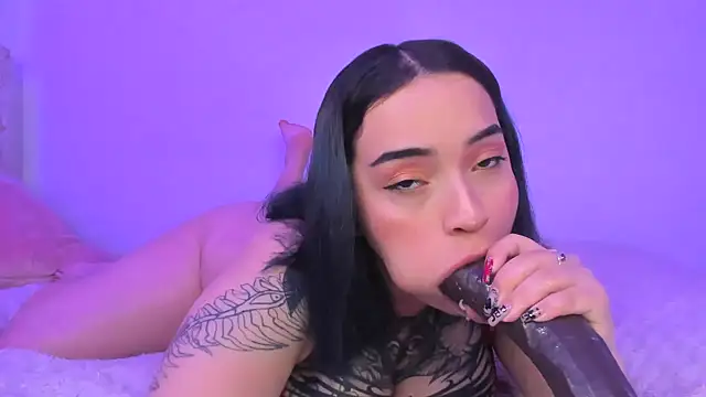 Honeysecret online show from September 10, 12:10 am