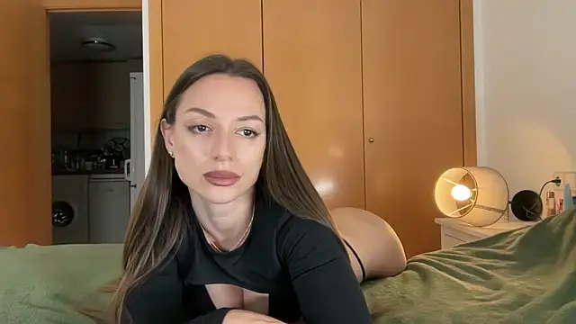 SweetTits26 online show from April 5, 12:42 am