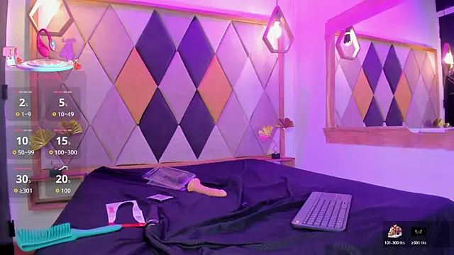 SamanthaFerrer  online show from July 28, 4:39 pm