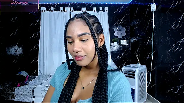 Hillary queen online show from October 13, 1:03 pm