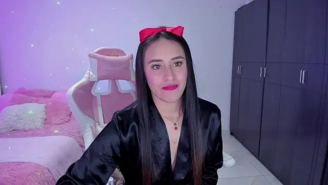 Tinylottie online show from December 22, 8:56 pm