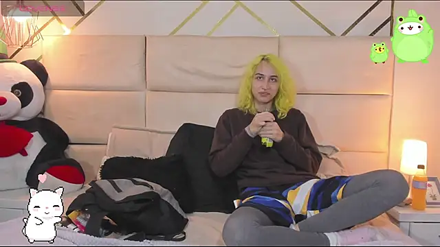 -kisa  online show from November 12, 2:09 am