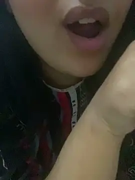 yassminsexy22 online show from September 26, 6:27 pm