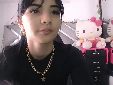 Snapshot of Meganfox_222 chatting on October 27, 3:18 pm Meganfox 222 online show from October 27, 3:18 pm