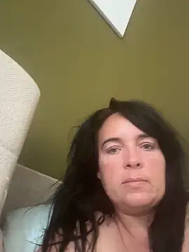 Dagmar92 online show from November 7, 6:30 am