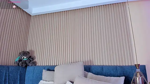 kathecute   online show from March 28, 1:38 am