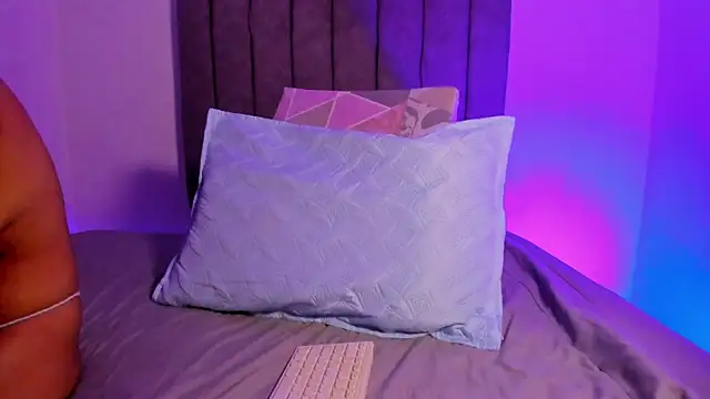 sarah  bigboobs online show from January 15, 8:20 am