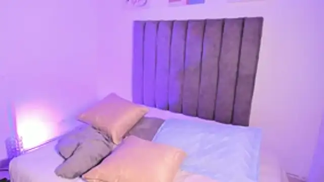 sarah  bigboobs online show from November 2, 11:35 am