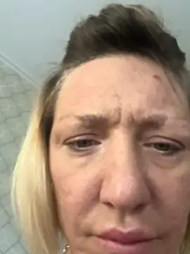 camdanz777 online show from October 13, 9:17 pm