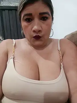 Hannahcandyy online show from October 28, 1:22 am