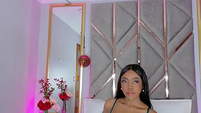 Lola King online show from December 18, 12:59 am