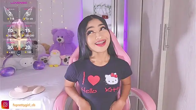 urfavprettygirl online show from December 17, 9:35 am