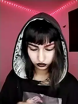 Snapshot of Little-Lucifer chatting on September 22, 11:25 pm Little-Lucifer online show from September 22, 11:25 pm