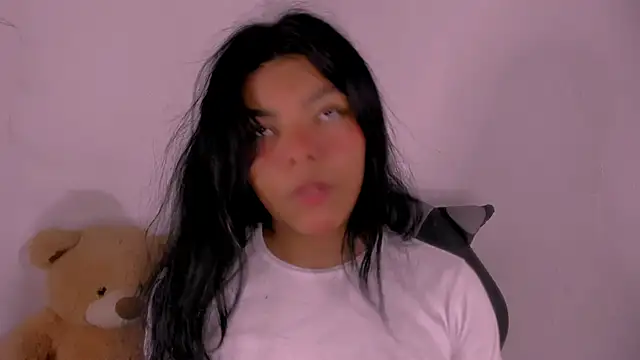 veky saliva01 online show from October 22, 10:53 am