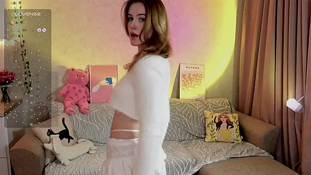 SpiceJessy online show from December 3, 6:38 am