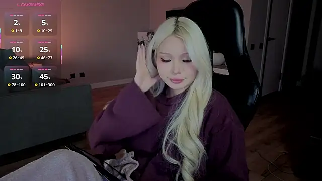 RileyMee online show from January 19, 3:25 am