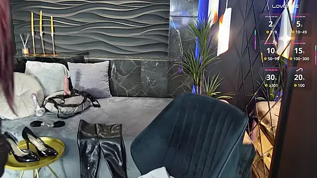 Snapshot of Lily_Moonlight chatting on October 5, 2:22 pm Lily Moonlight online show from October 5, 2:22 pm